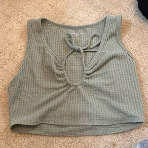 green textured top